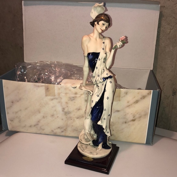 Giuseppe Armani Other - Giuseppe Armani Camille Figurine